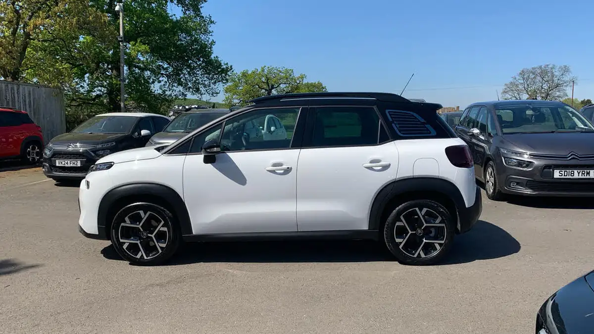 2022-citroen-c3-aircross-12-puretech-shine-plus-110ps-big-5
