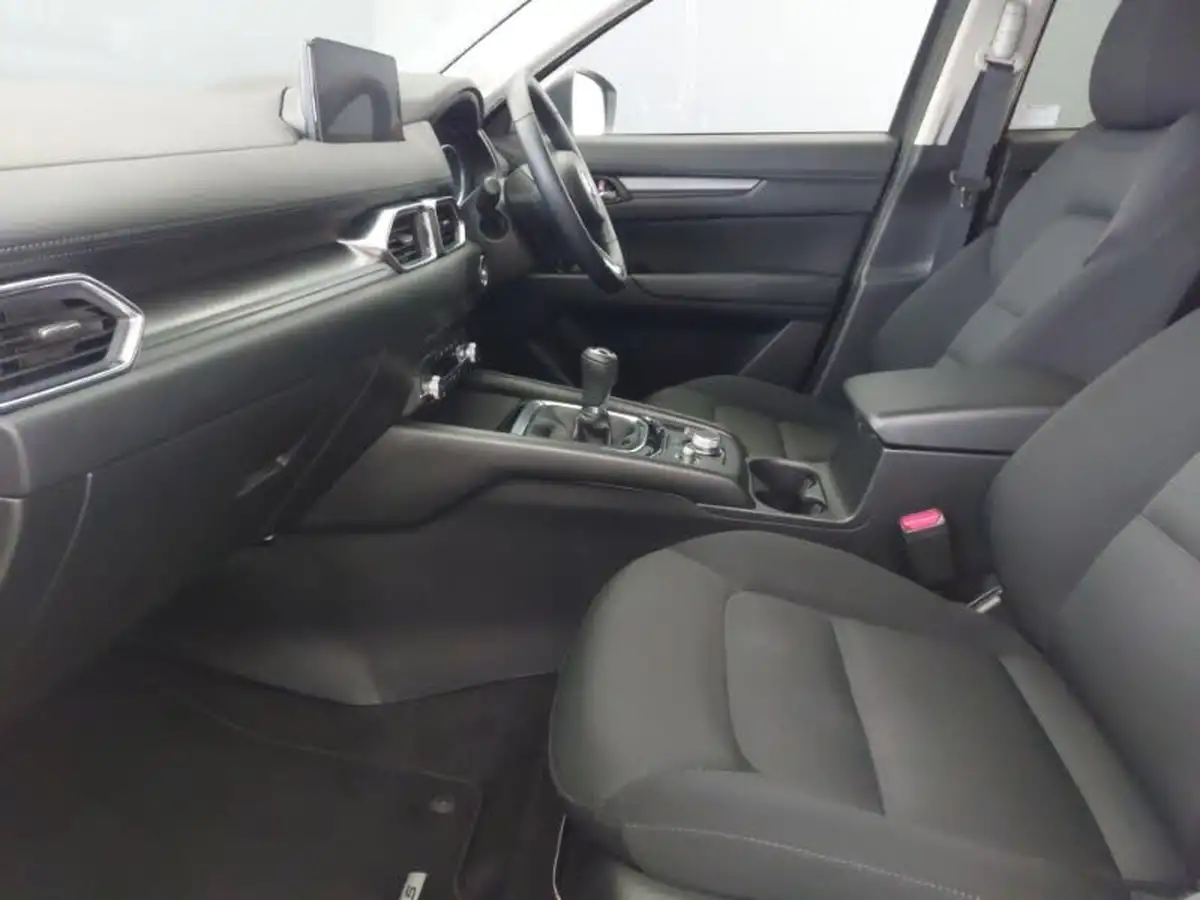 2024-mazda-cx-5-20-centre-line-big-4