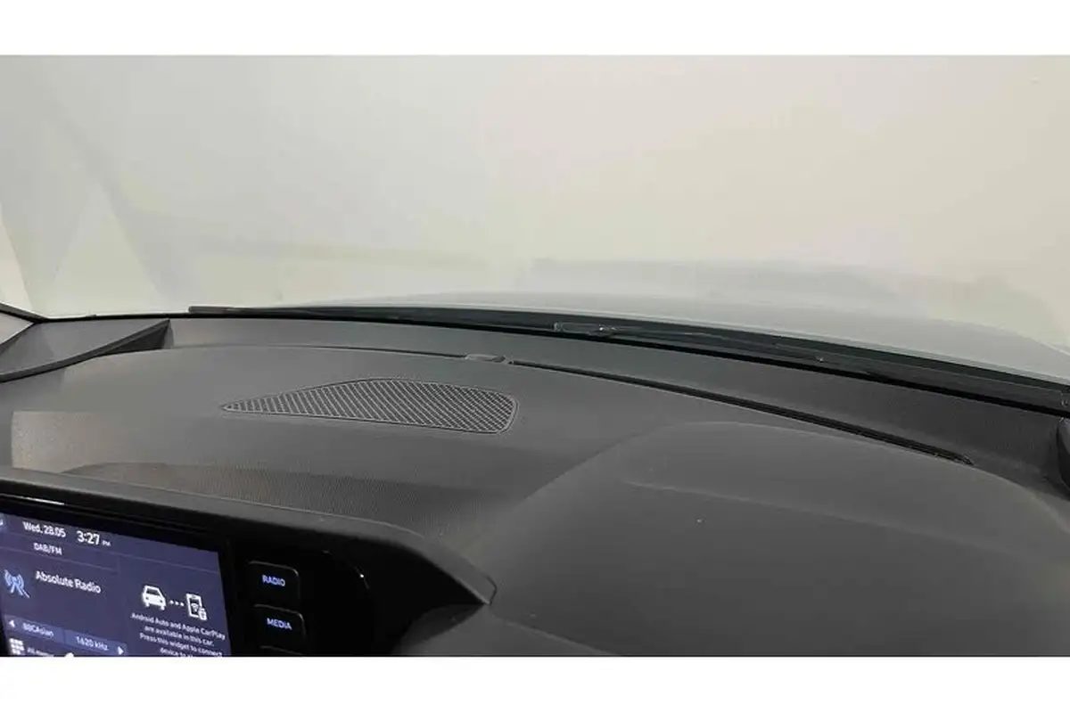 2022-hyundai-bayon-10-t-gdi-se-connect-big-31