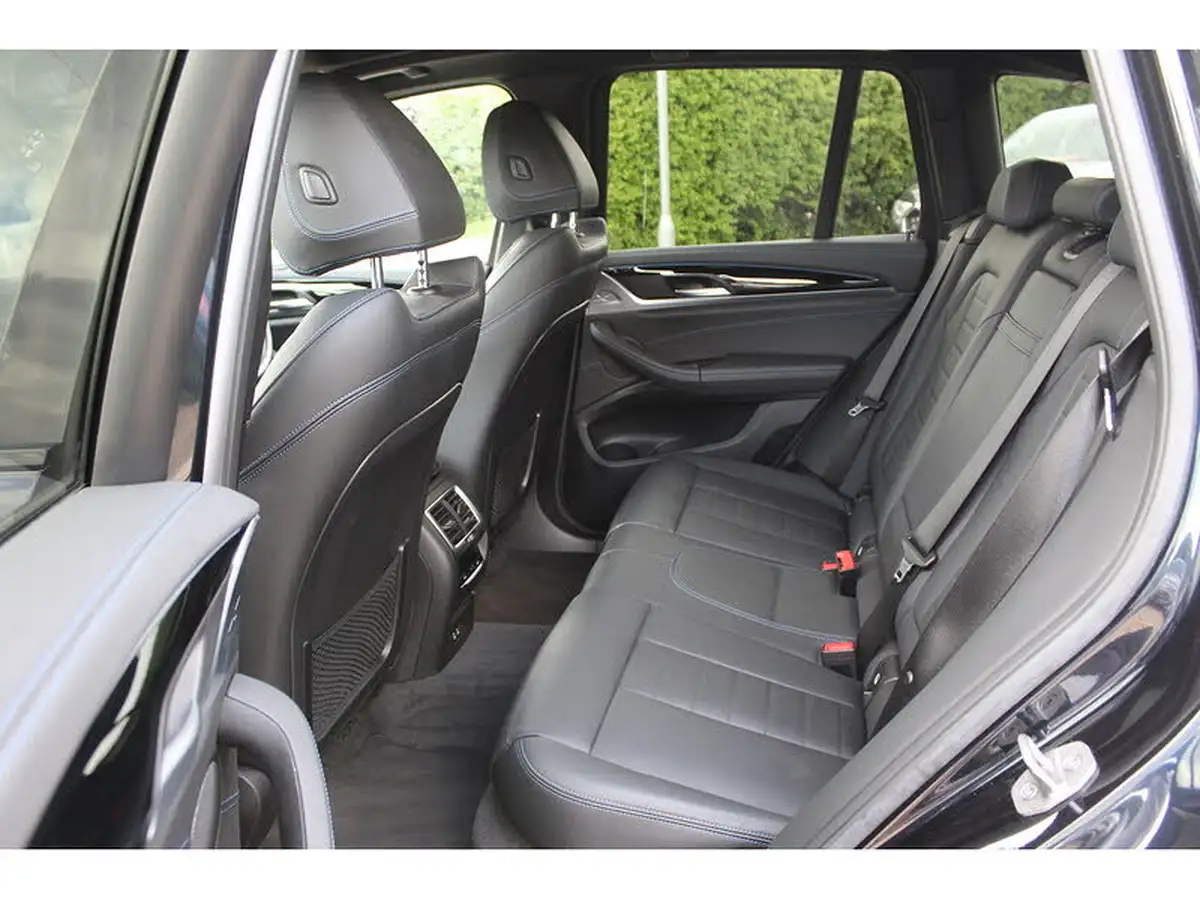 2022-bmw-ix3-e-m-sport-big-16