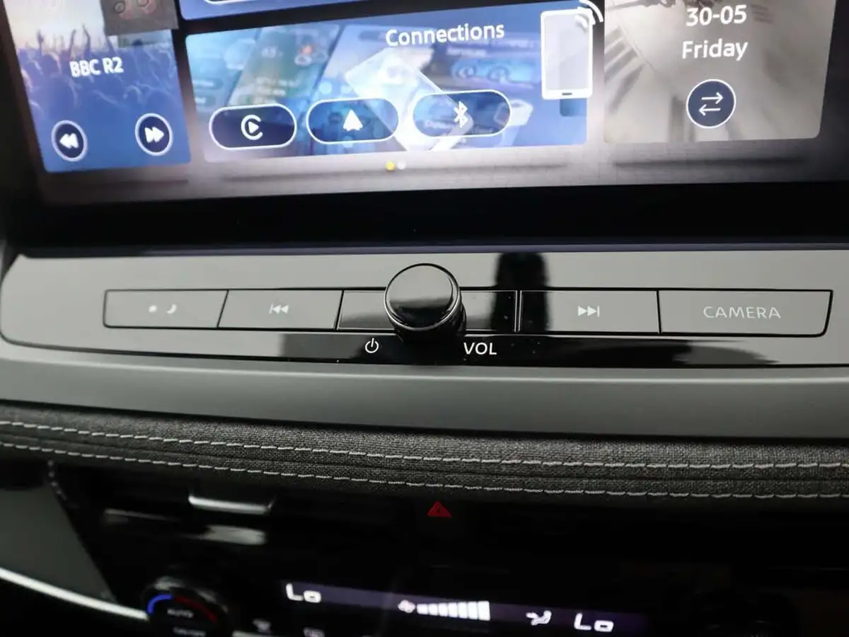 2024-nissan-qashqai-13-dig-t-acenta-premium-140ps-mild-hybrid-big-27
