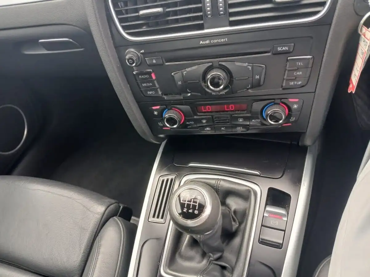 2010-audi-a4-18-s-line-160ps-big-6