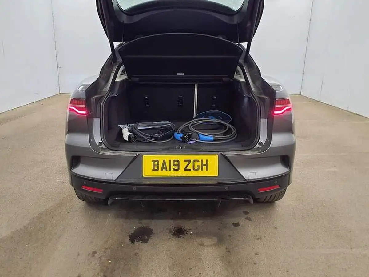 2019-jaguar-i-pace-ev400-se-big-7