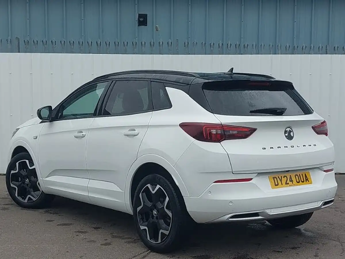 2024-vauxhall-grandland-12-ultimate-130ps-big-1