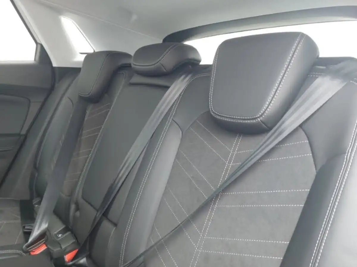 2024-vauxhall-grandland-12-ultimate-130ps-big-5