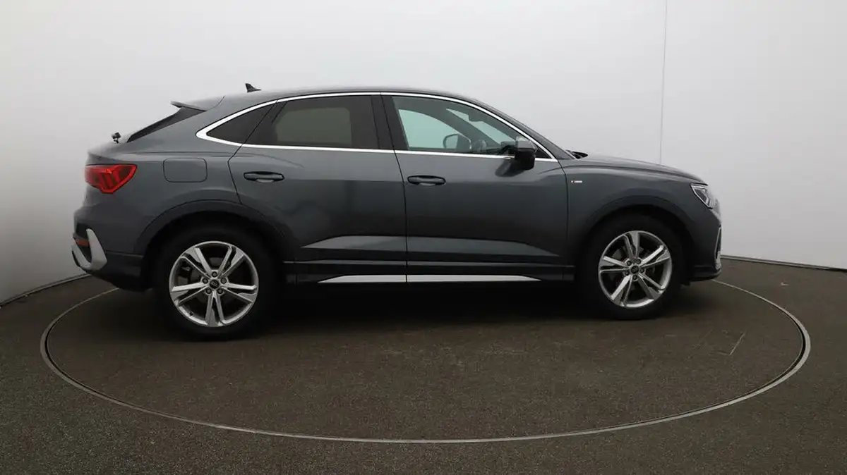 2022-audi-q3-15-35-tfsi-s-line-cod-sportback-tronic-big-49