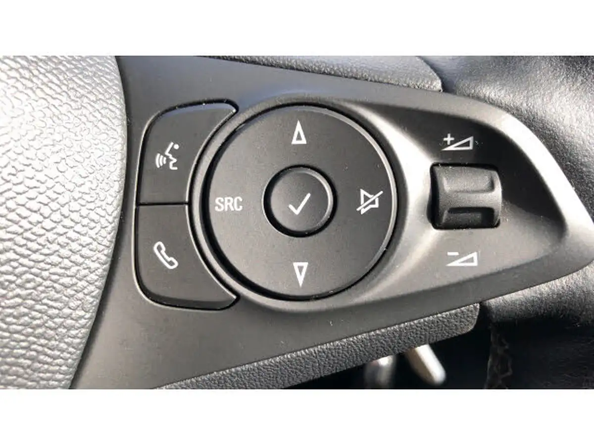 2021-vauxhall-corsa-12i-griffin-edition-big-23