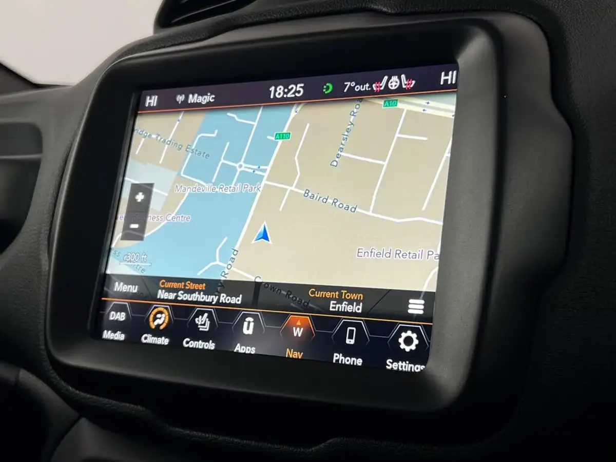 2018-jeep-renegade-20multijet-ii-trailhawk-ss-big-33