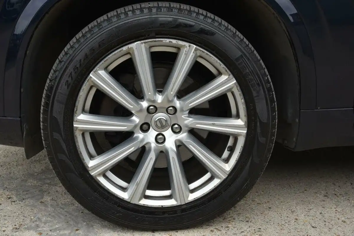 2016-volvo-xc90-20td-d5-inscription-big-60