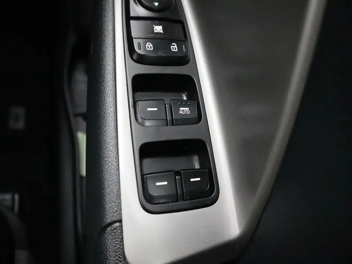 2022-kia-e-niro-ev-2-134bhp-39-big-38