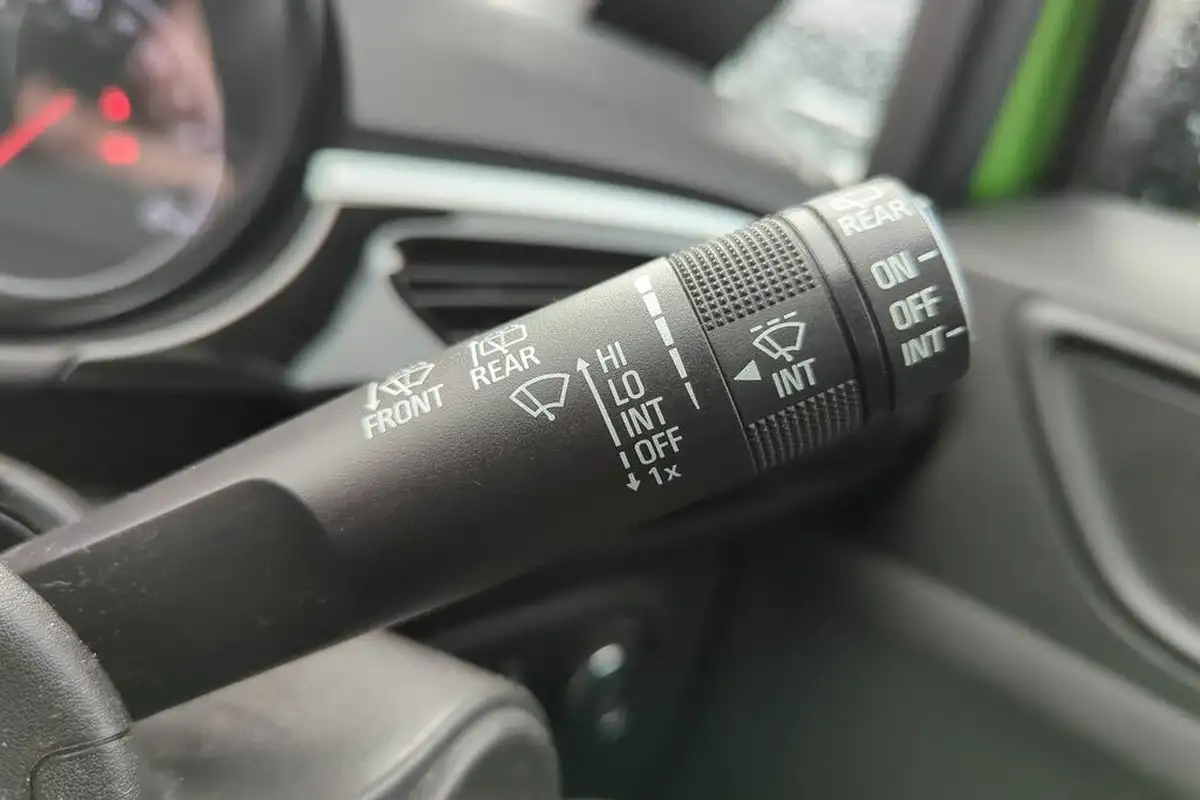 2016-vauxhall-corsa-10i-turbo-limited-edition-ssecoflex-3d-big-26