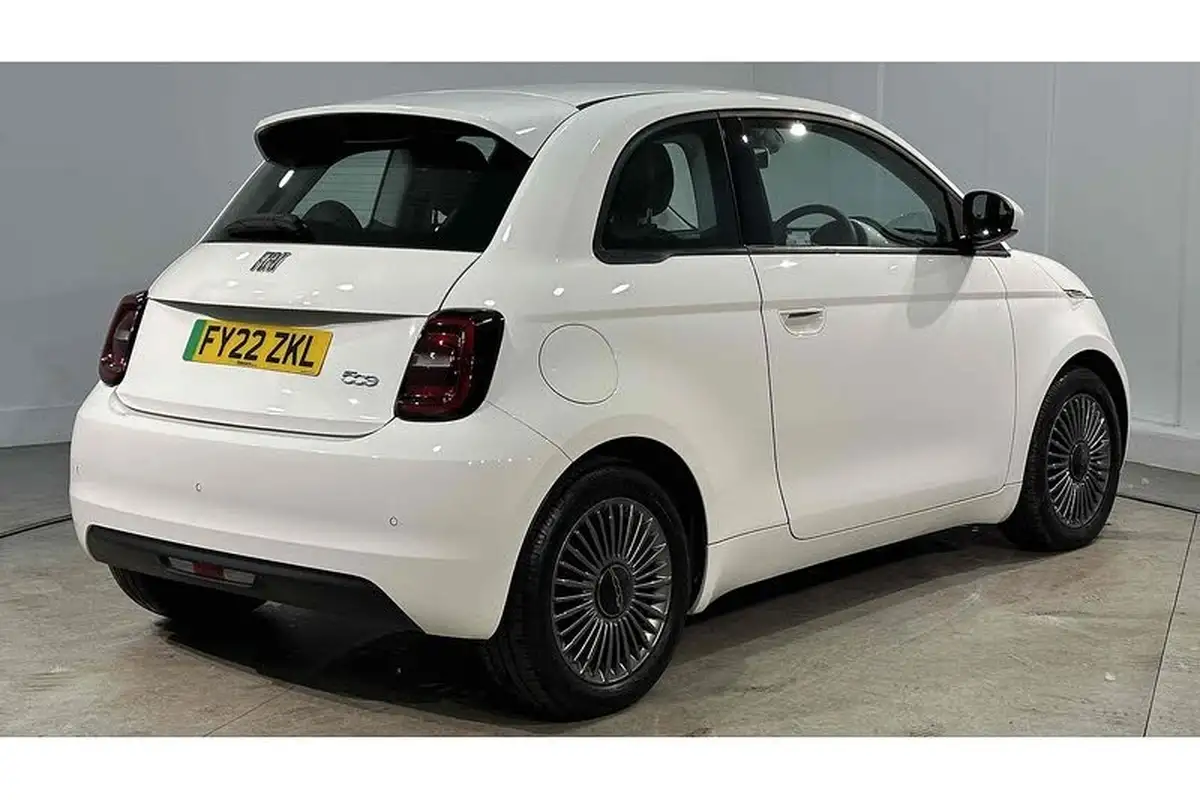 2022-fiat-500-e-icon-117bhp-big-8