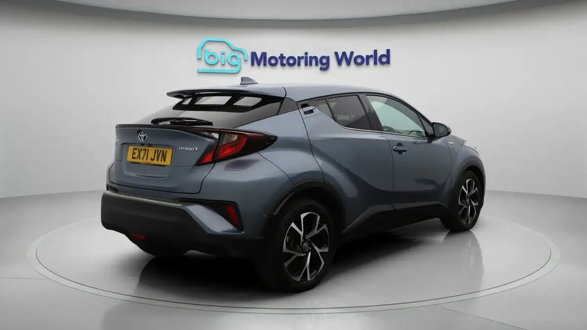 2021-toyota-c-hr-18-vvt-i-design-big-7