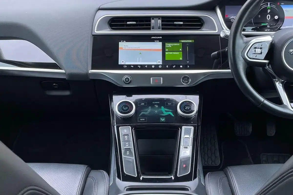 2020-jaguar-i-pace-ev400-s-big-36