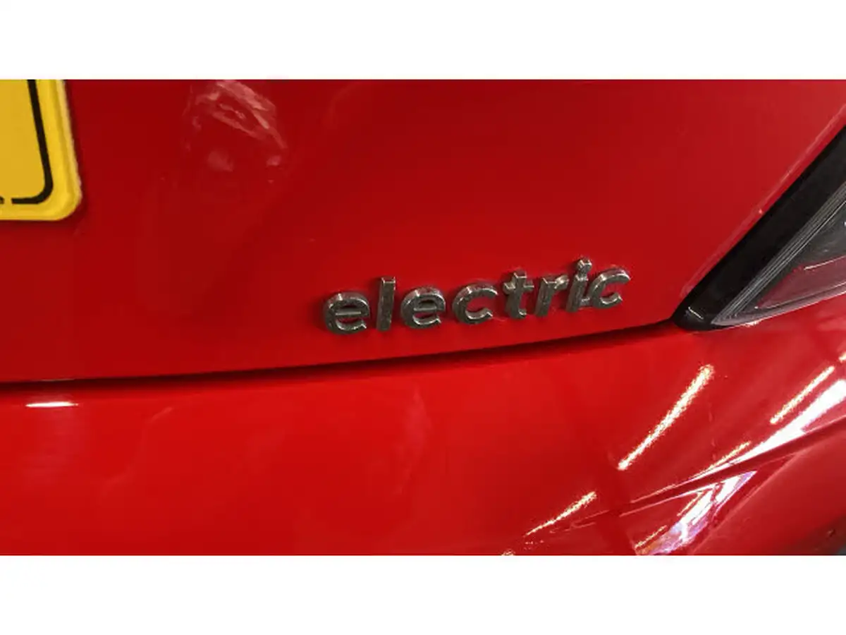 2022-hyundai-kona-e-premium-204ps-64kwh-7kw-obc-big-59