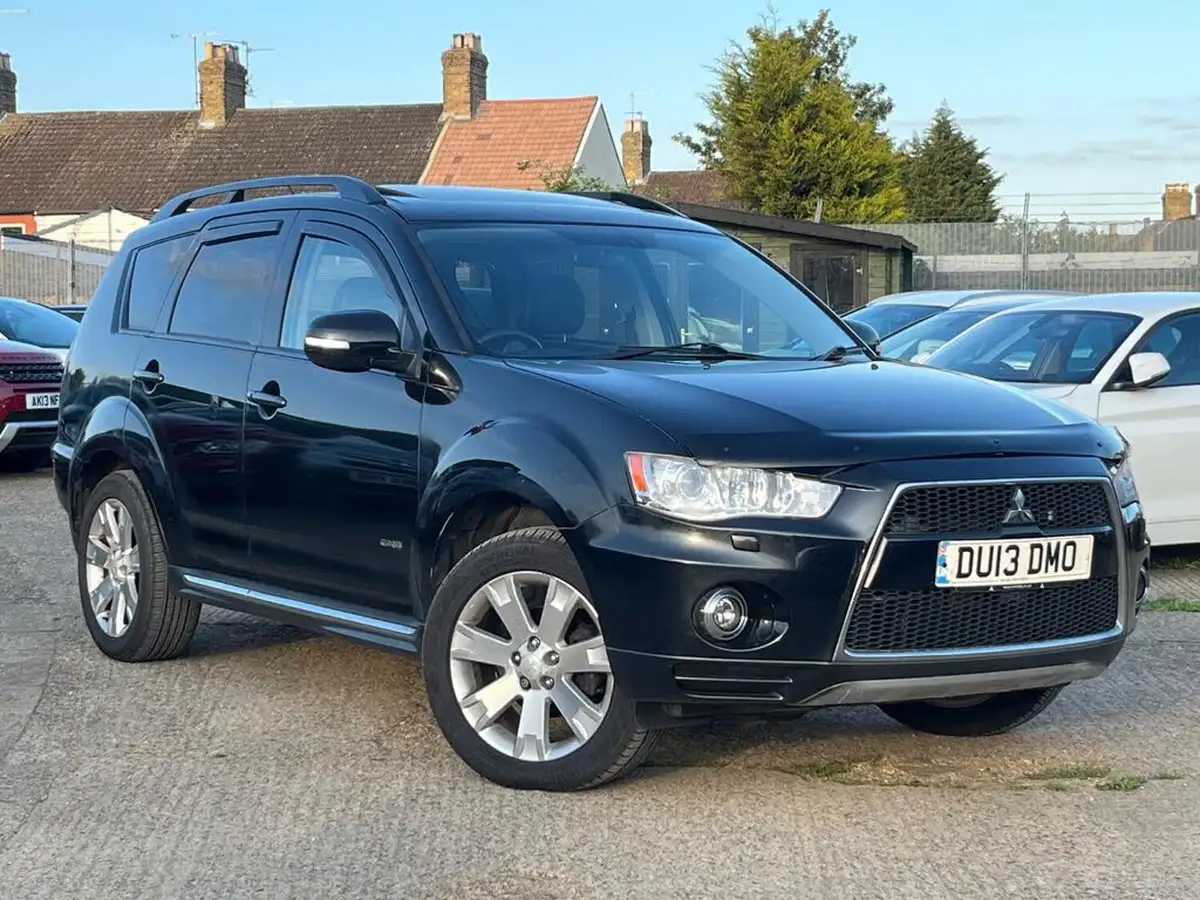 2012-mitsubishi-outlander-22td-gx4-2268cc-big-0