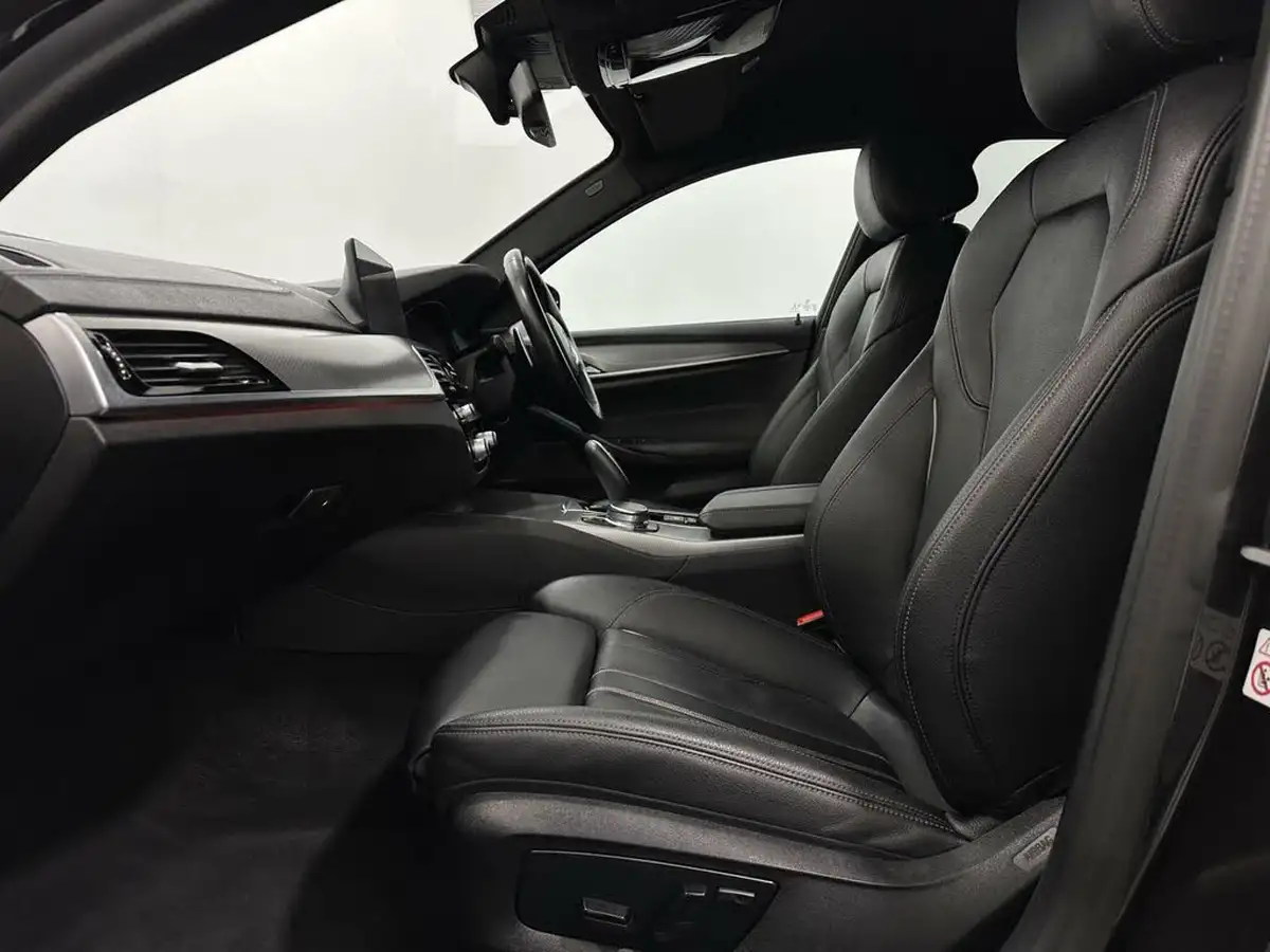 2020-bmw-5-series-20td-520d-m-sport-190ps-mht-saloon-4d-big-35