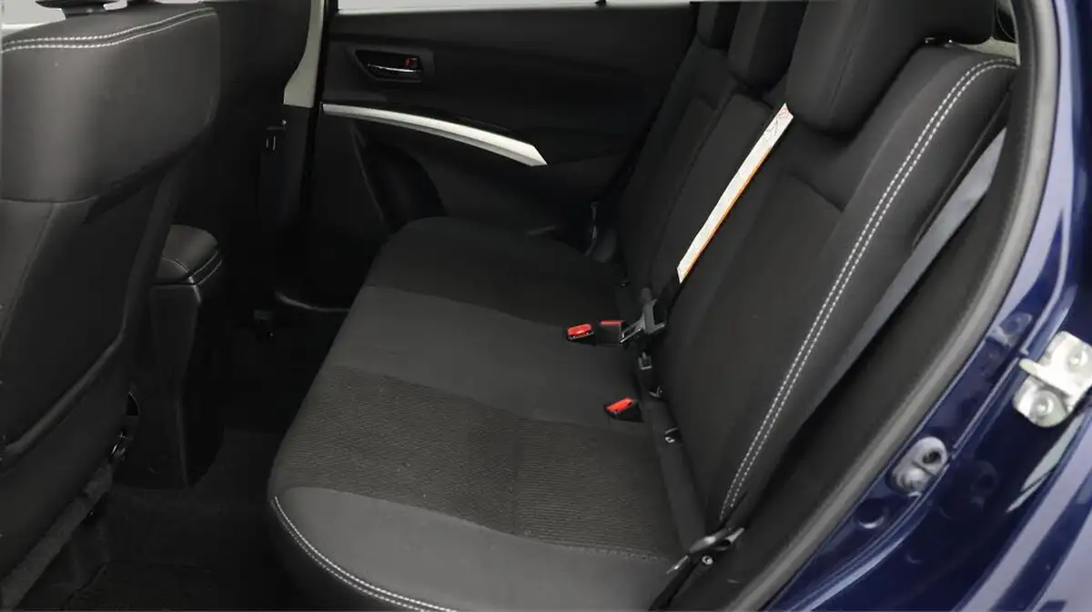 2021-suzuki-s-cross-14-boosterjet-sz-t-big-16