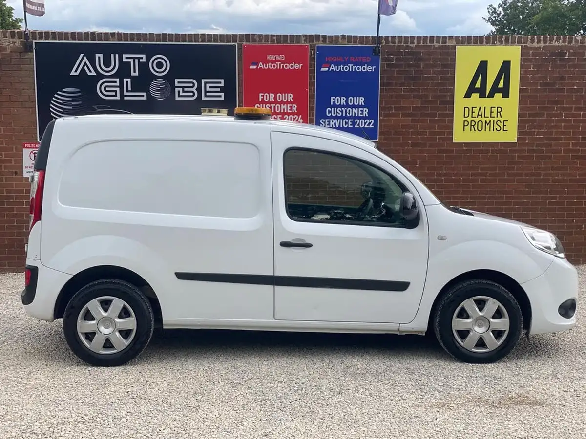 2016-renault-kangoo-15td-ml19-dci-90-business-panel-big-6
