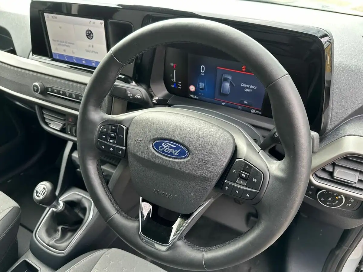 2024-ford-transit-courier-15tdci-limited-100pseu6d-big-17