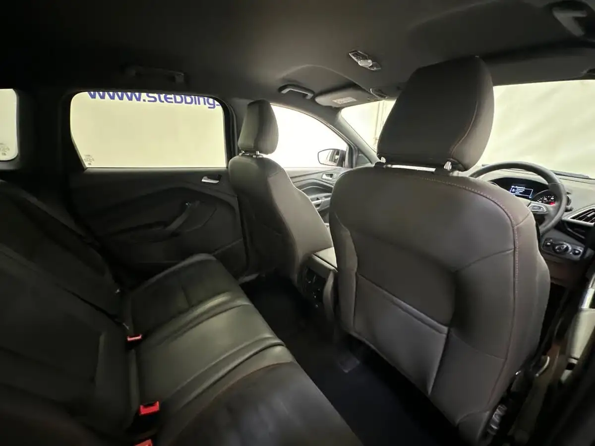 2019-ford-kuga-15tdci-st-line-ss-big-17