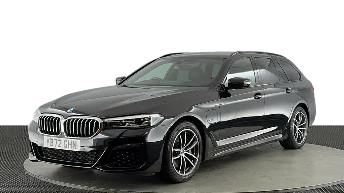2022-bmw-5-series-20-530e-m-sport-touring-5d-big-0