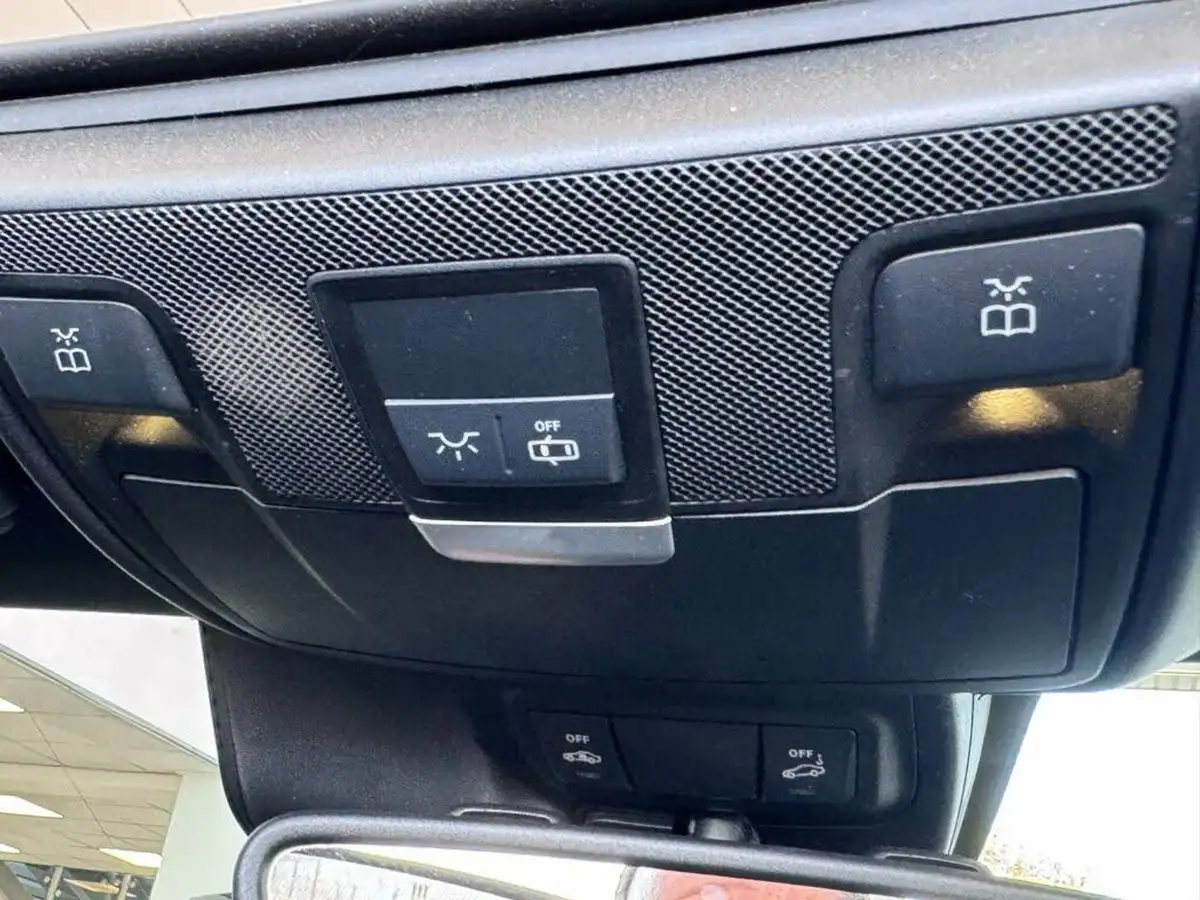 2012-mercedes-benz-slk-55-slk55-amg-ss-speedshift-big-45
