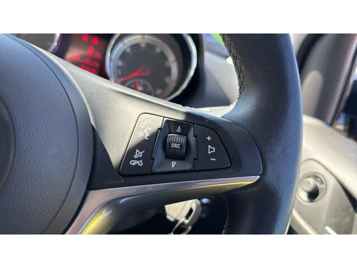 2018-vauxhall-adam-12i-energised-big-31