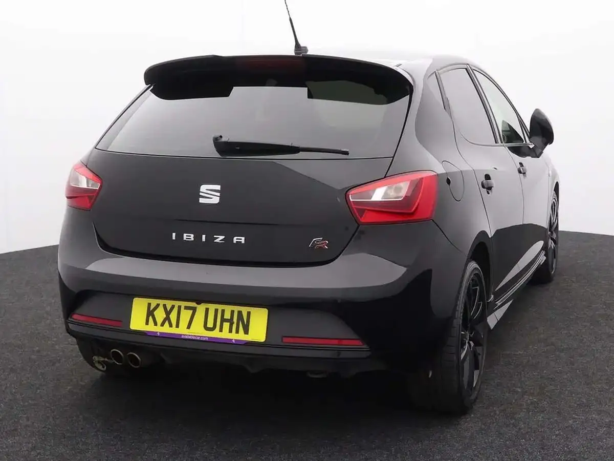 2017-seat-ibiza-14-ecotsi-fr-technology-hatchback-5d-big-5