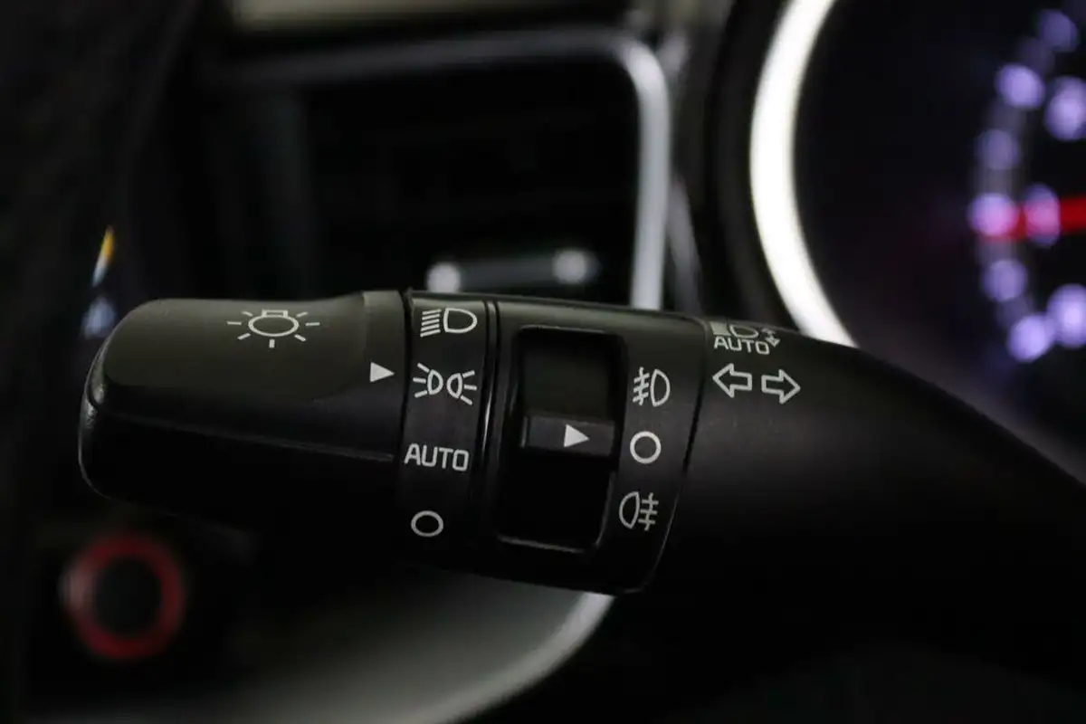 2020-kia-xceed-10-t-gdi-3-big-20