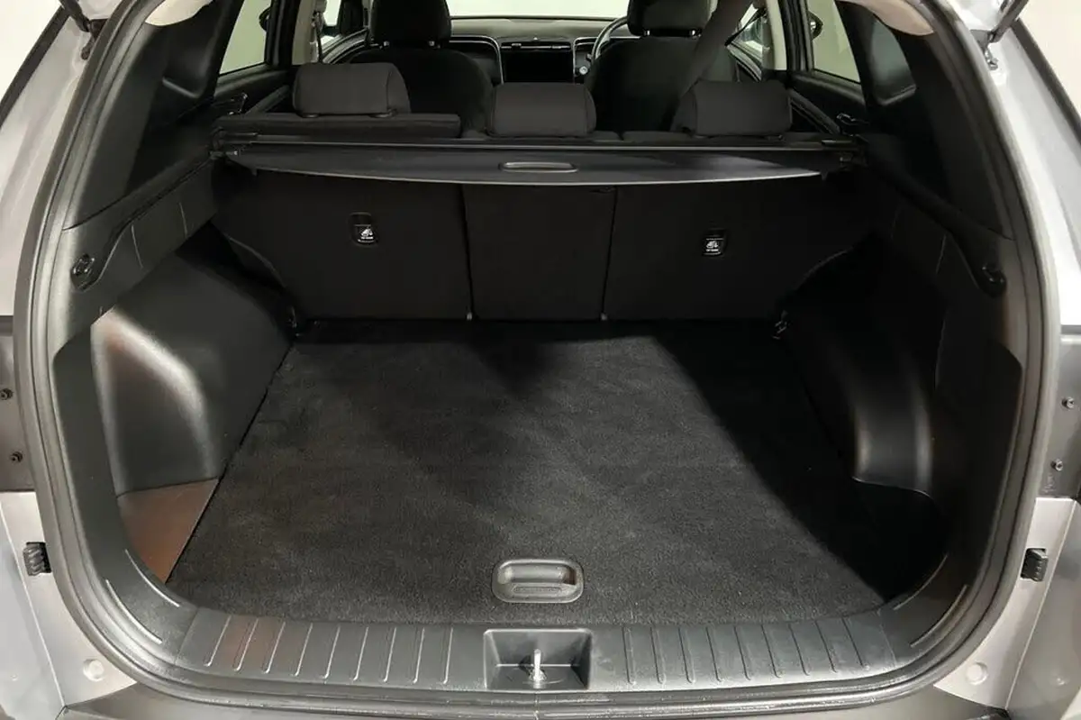 2022-hyundai-tucson-16-t-gdi-premium-230ps-hybrid-auto-big-41