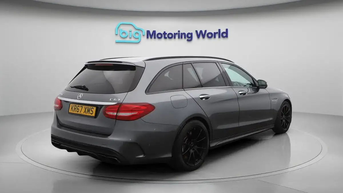 2017-mercedes-benz-c-class-40-c63-amg-premiumss-estate-5d-speedshift-mct-big-7
