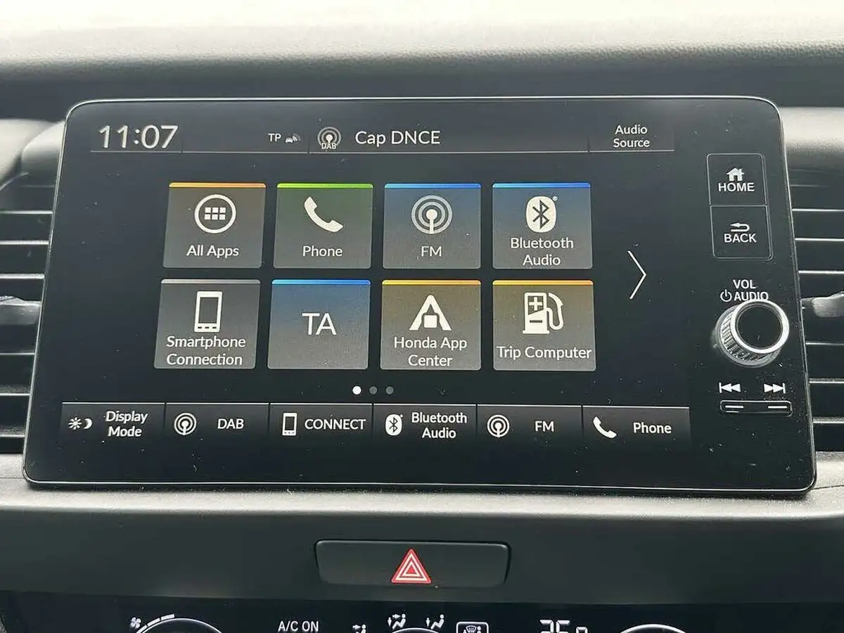 2023-honda-jazz-15-i-mmd-sr-big-30