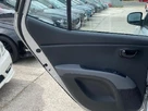 2009-hyundai-i10-12-comfort-76bhp-small-37