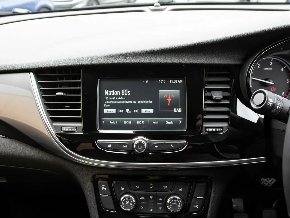2017-vauxhall-mokka-x-16cdti-active-136ps-ecotec-ss-big-22