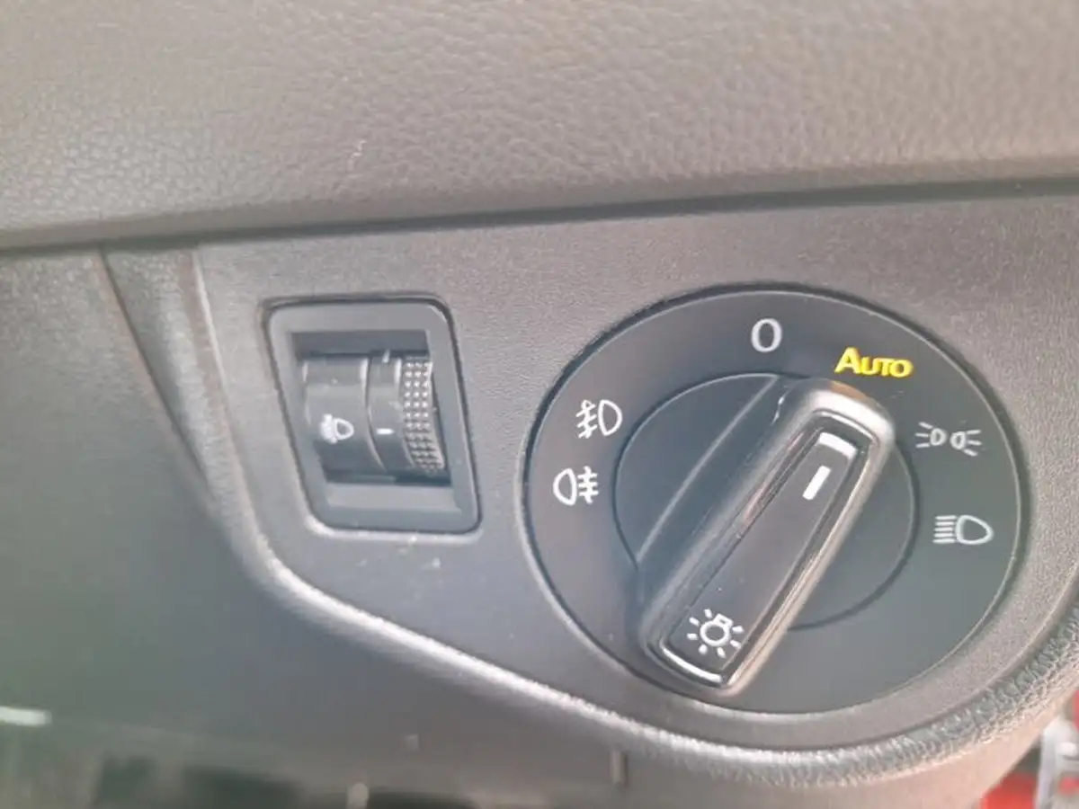 2022-volkswagen-taigo-10-tsi-r-line-big-14