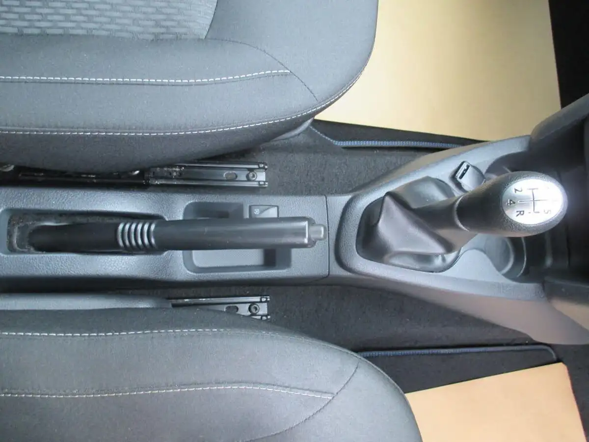 2019-dacia-sandero-10-sce-comfort-big-16