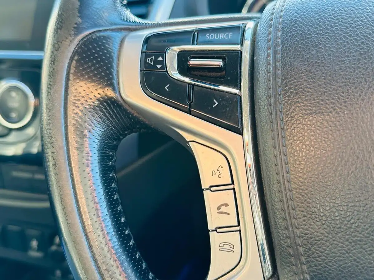 2019-mitsubishi-l200-24di-d-barbarian-eu6-big-45