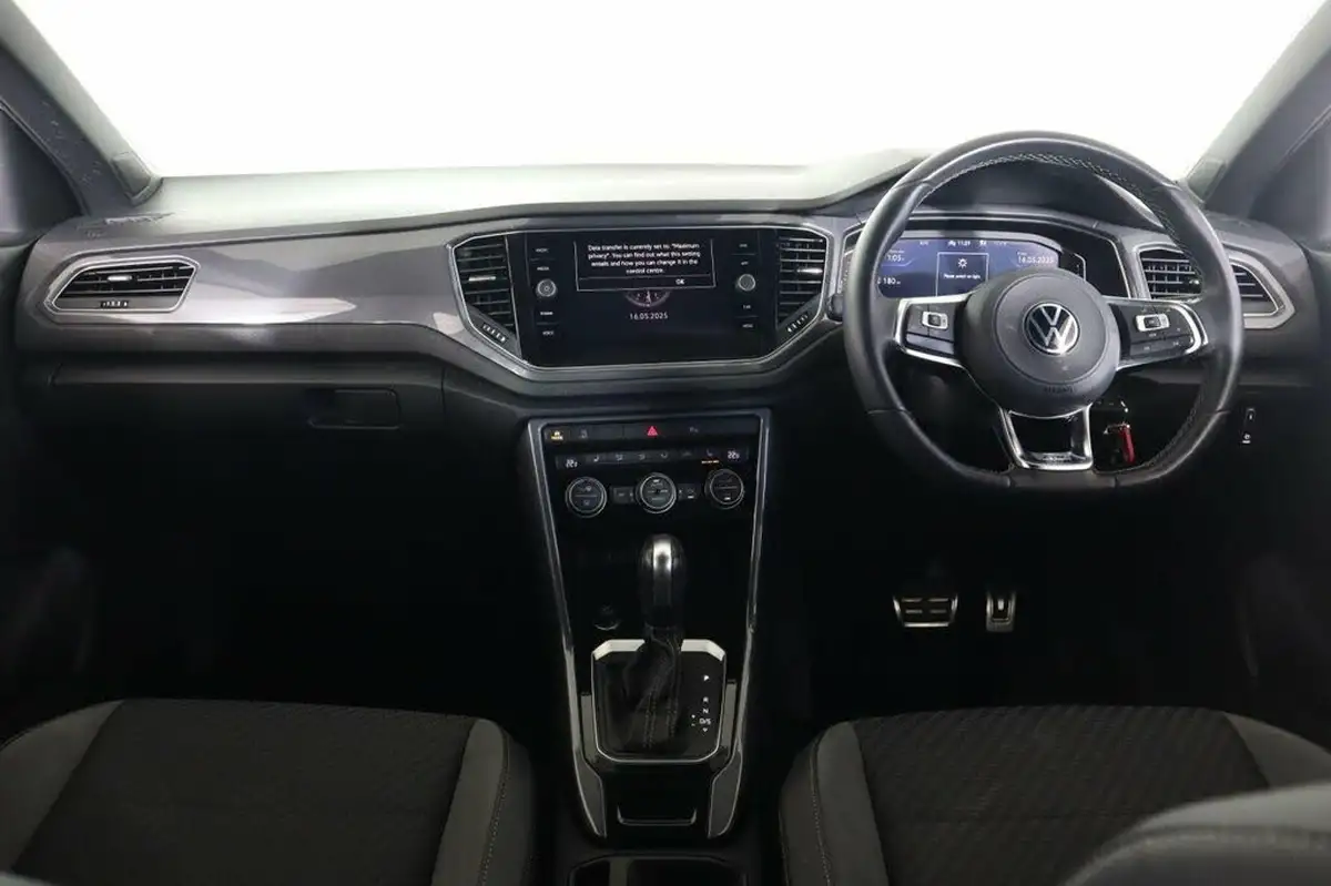 2021-volkswagen-t-roc-15-tsi-r-line-hatchback-5d-dsg-big-12