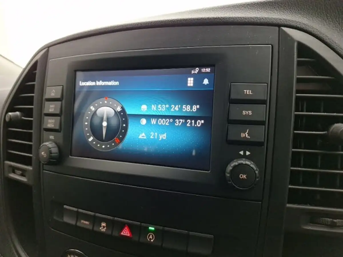 2021-mercedes-benz-vito-20cdi-114-tourer-pro-l3-big-10
