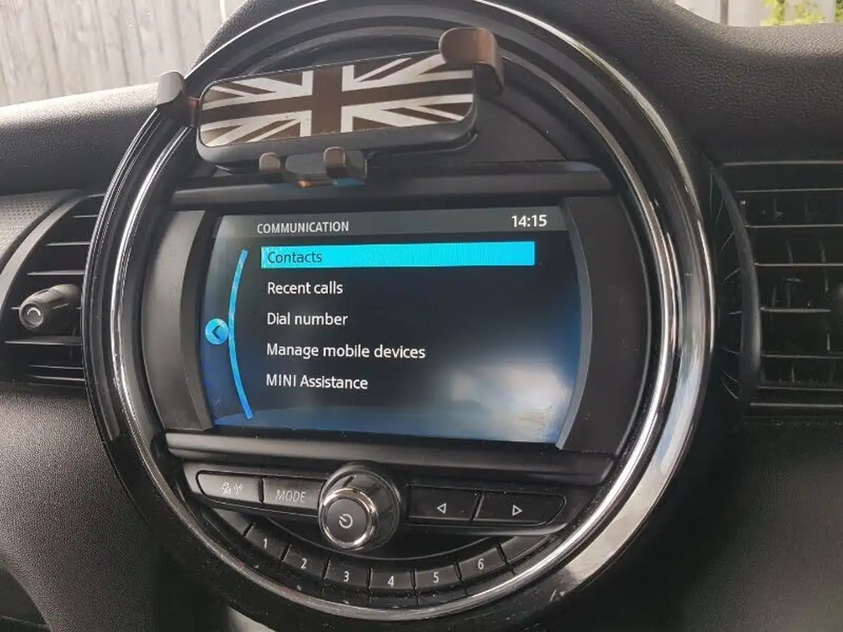 2019-mini-cooper-15-cooper-classic-hatchback-3d-big-16