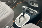2016-toyota-yaris-15-vvt-i-orange-edition-hybrid-small-33