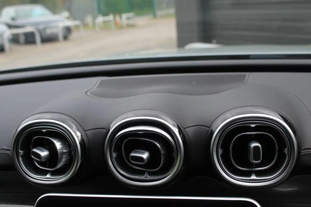 2022-mercedes-benz-c-class-15-c200-amg-line-premium-estate-5d-big-15