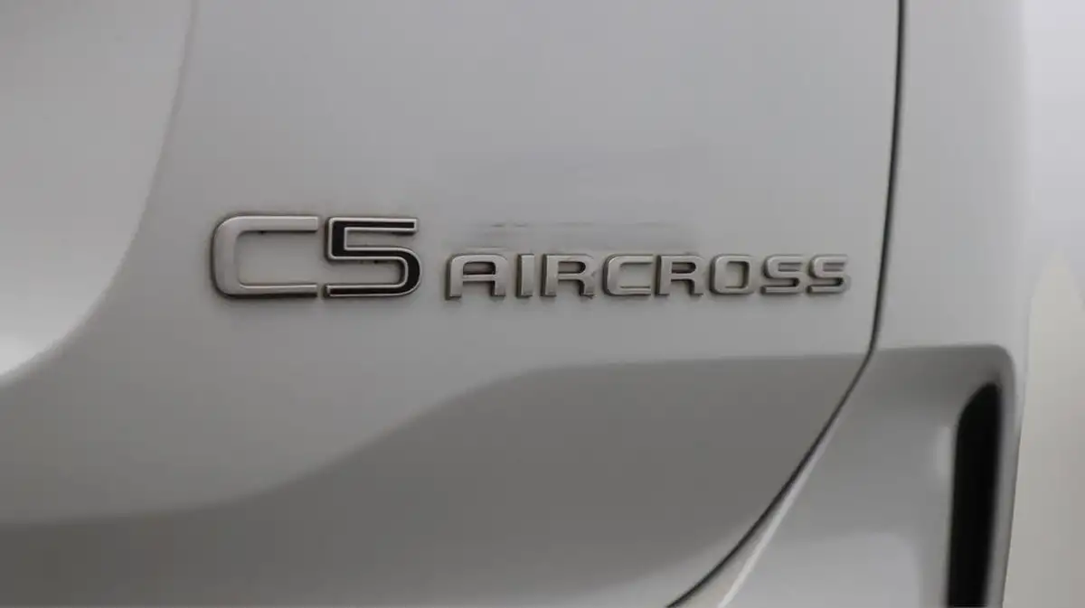 2019-citroen-c5-aircross-16-puretech-flair-plus-big-22