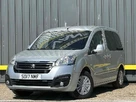2017-peugeot-partner-small-2