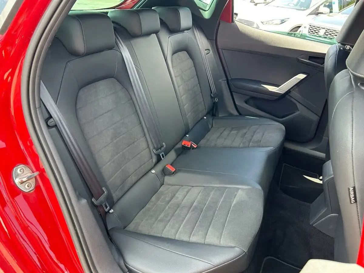 2022-seat-ibiza-10-tsi-xcellence-110ps-big-31