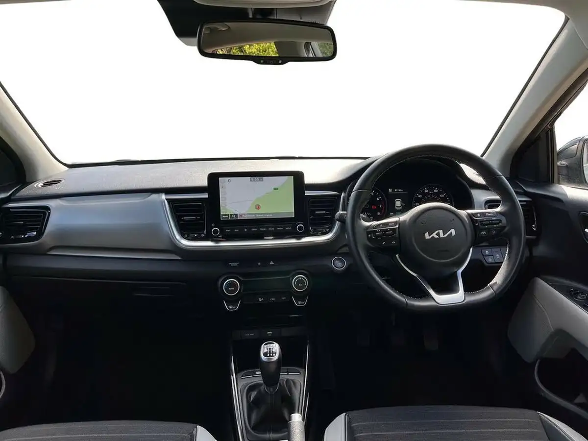 2022-kia-stonic-10-t-gdi-connect-big-12