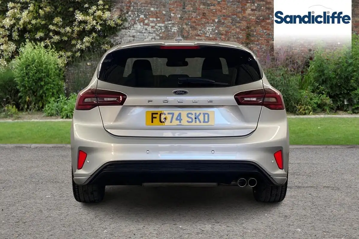 2024-ford-focus-10t-st-line-x-125ps-hatchback-big-4