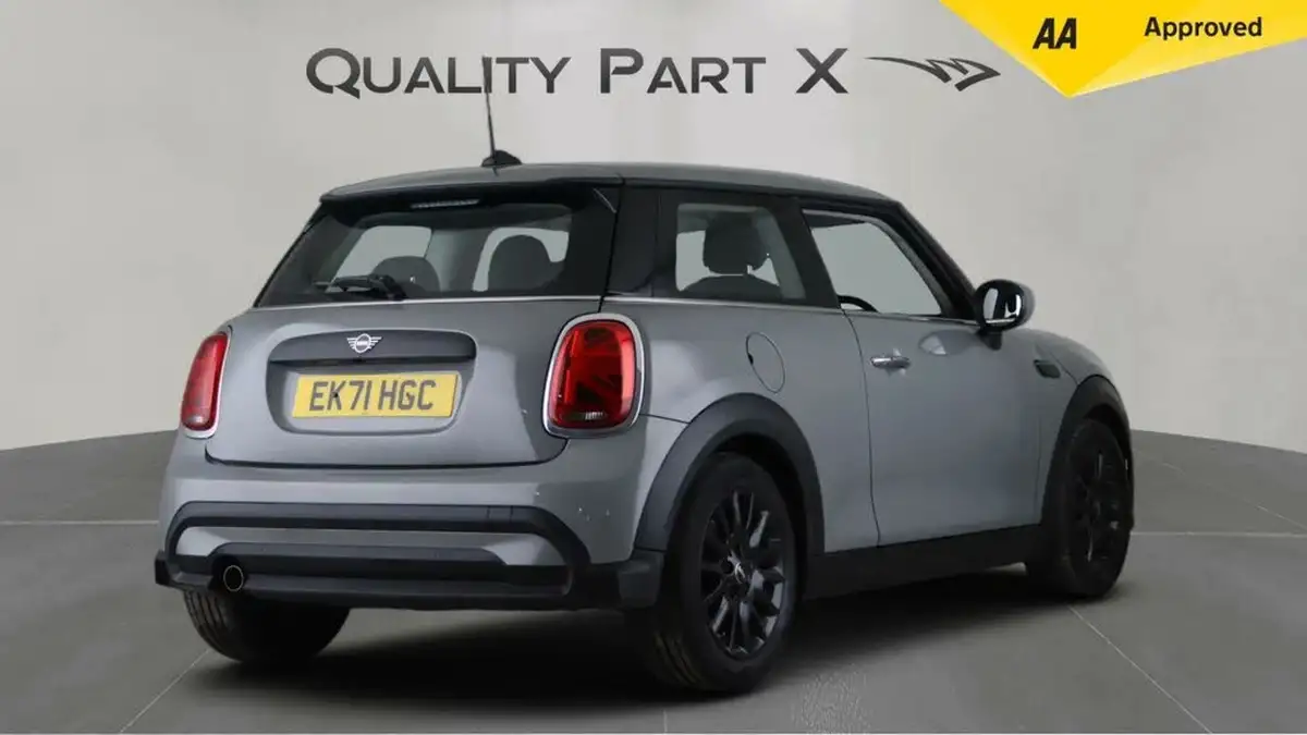 2021-mini-cooper-15-one-classic-3d-big-5