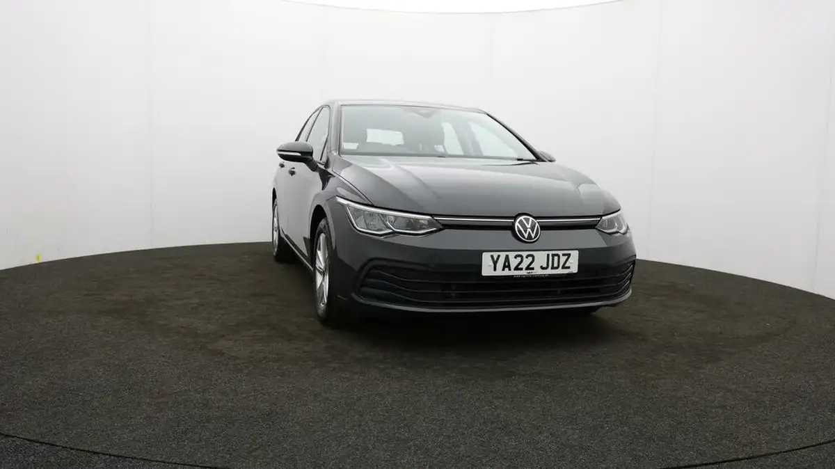 2022-volkswagen-golf-20tdi-life-hatchback-big-42